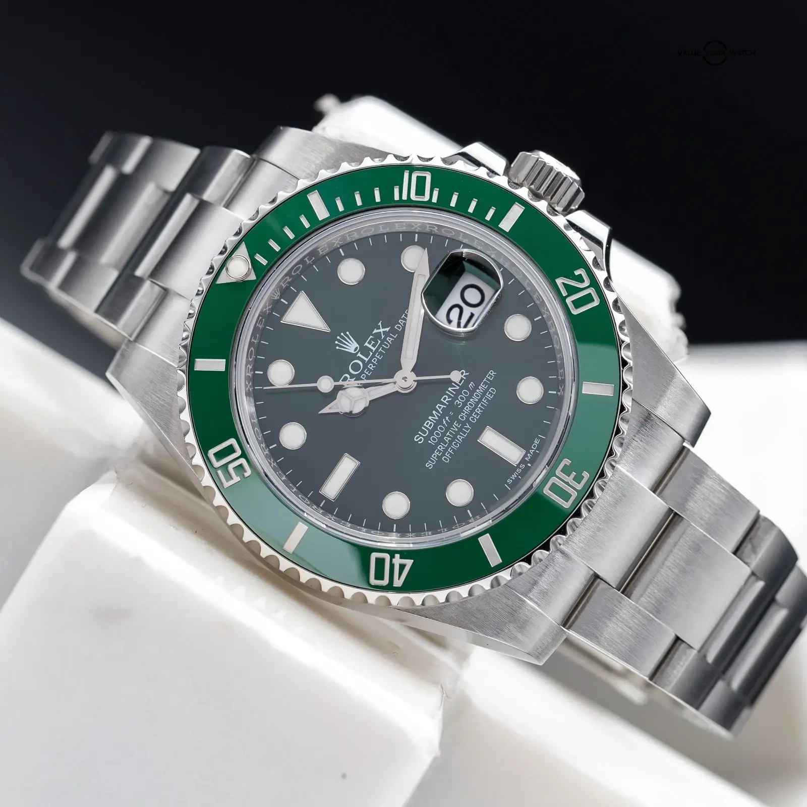 Rolex Submariner Date Hulk Steel Ceramic Green Dial Automatic Watch 116610LV - Image 1